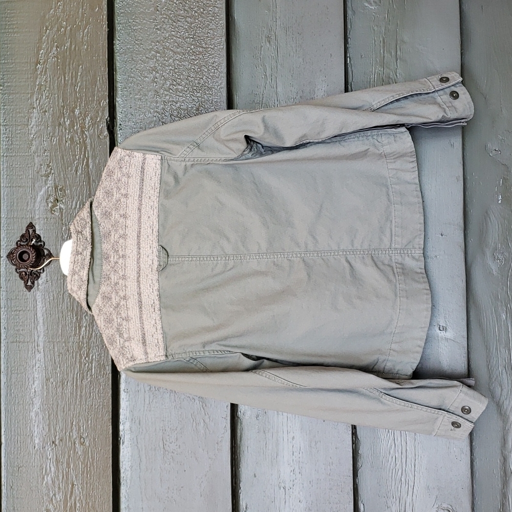 Gorpcore Jacket - Picture 10 of 16